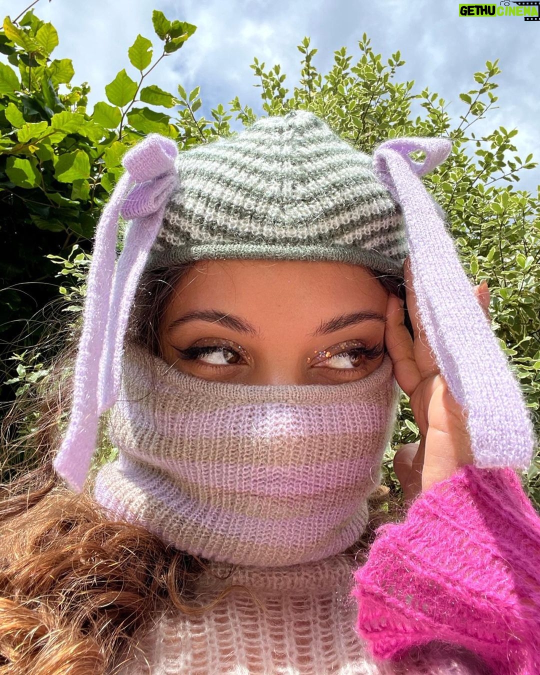 Jade Thirlwall Instagram - Aye spy π°ππΆπΈ