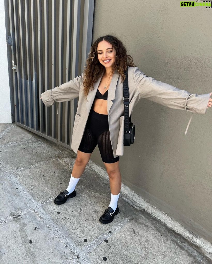 Jade Thirlwall Instagram - Sun is shining and I’m sweating my tits off 🌞🍳🦭🔥