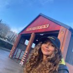 Jade Thirlwall Instagram - It’s beginning to look a lot like Jademas 🌬️