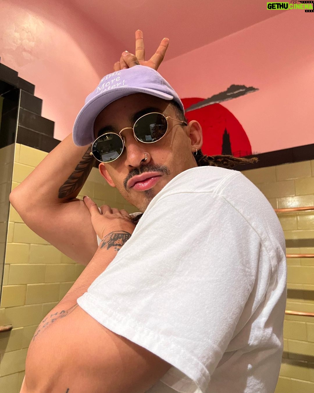 Jade Thirlwall Instagram - ππ¦¦πͺ΅π€π§Έπͺ