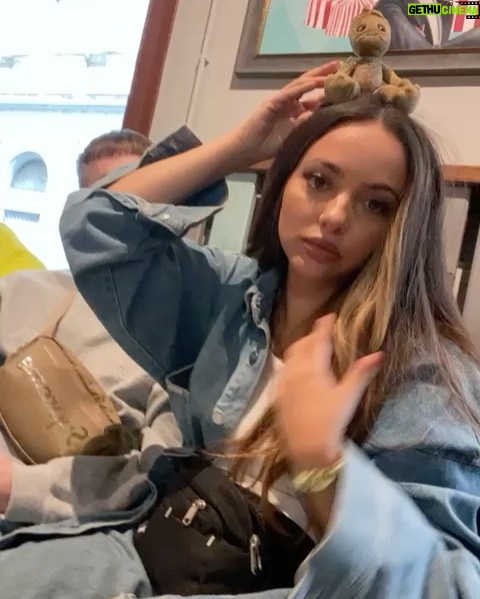 Jade Thirlwall Instagram - Budapest last week. Lap up my lateness 鉁岎煆金煉栤湪