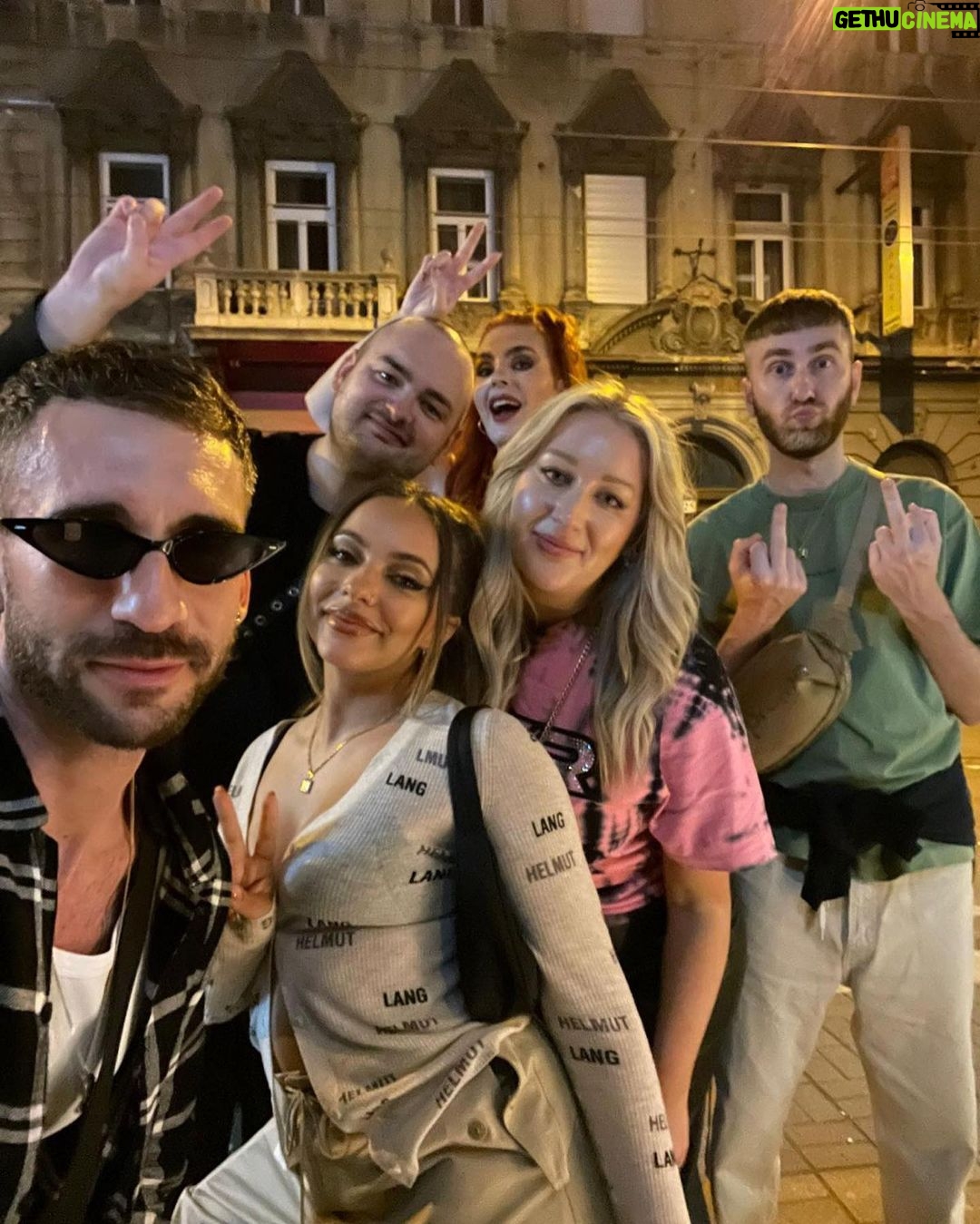 Jade Thirlwall Instagram - Budapest last week. Lap up my lateness 鉁岎煆金煉栤湪