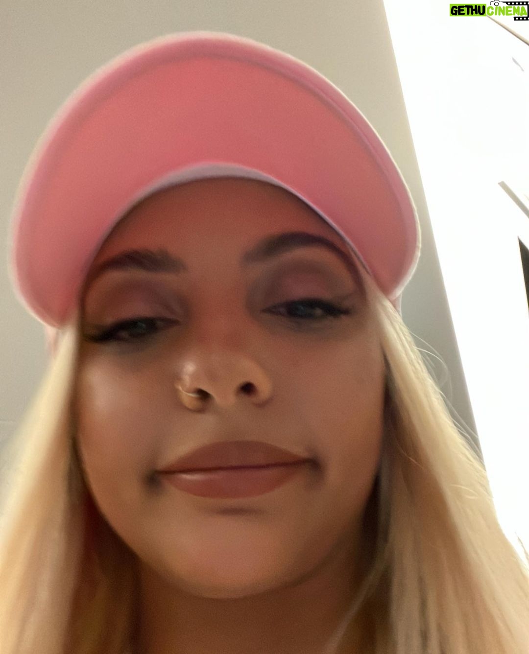 Jade Thirlwall Instagram - Mightttyyyyy HooOooOpla with a disguise that did fuck all