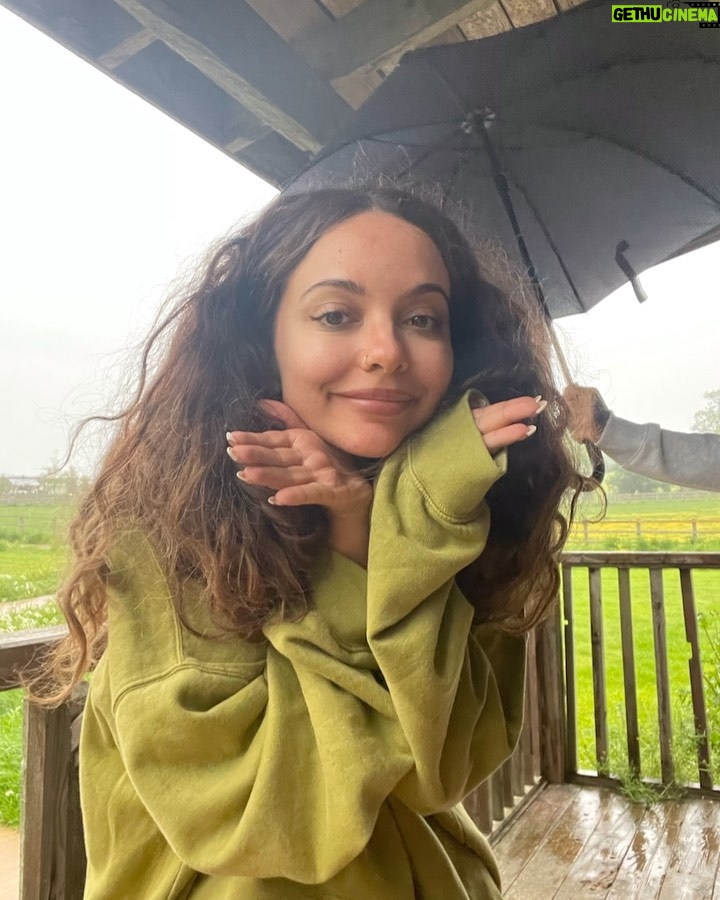Jade Thirlwall Instagram - A series of lovely events