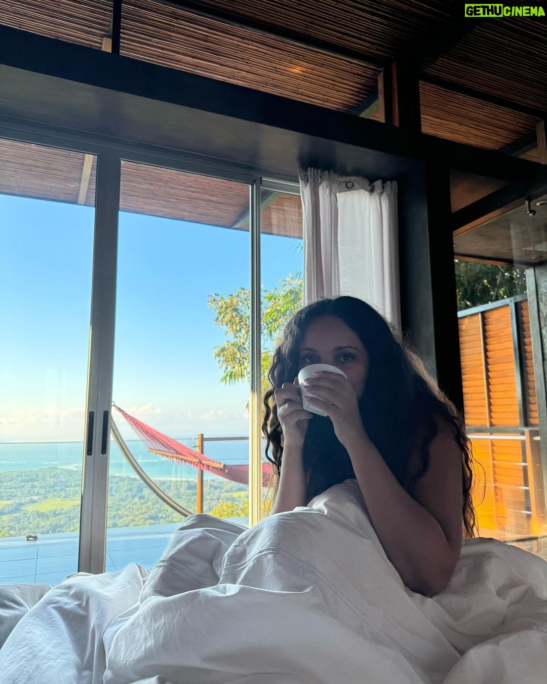 Jade Thirlwall Instagram - Boyfriend’s job on holiday: great company ✔️ encourage new adventures ✔️ take photos of me and tell me how great I look ✔️