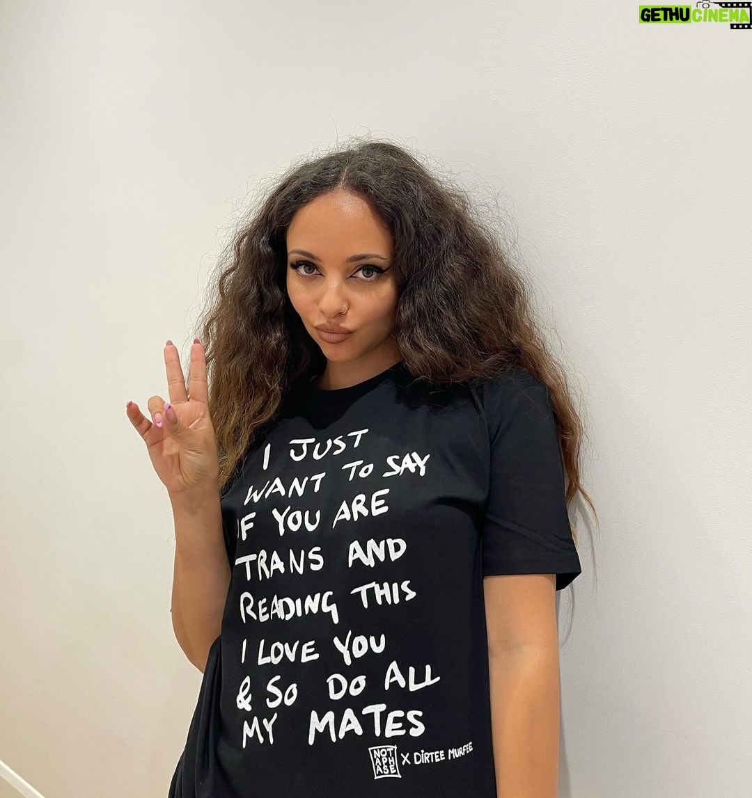 Jade Thirlwall Instagram - đ¤đ§đŊââī¸đĒŠđ