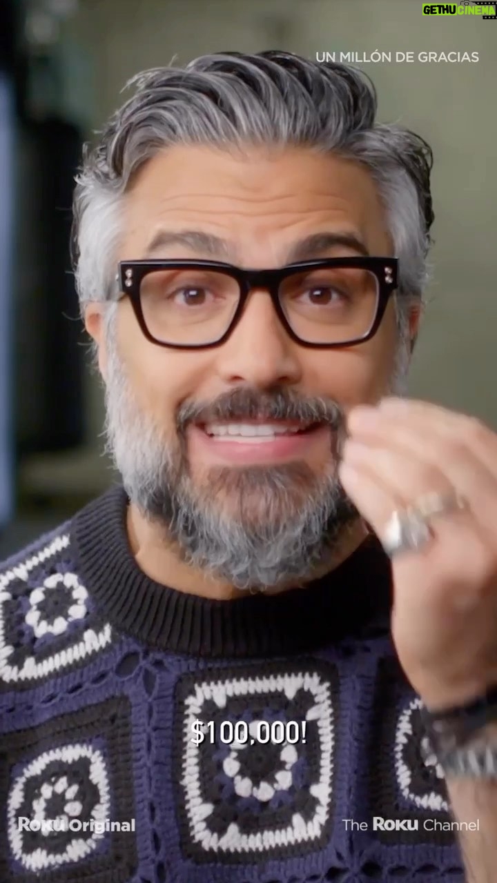 Jaime Camil Instagram - 10 celebridades van a entregar $100,000.00 dólares cada una a 10 personas que han tenido un gran impacto en sus comunidades. #UnMillonDeGracias disponible gratis este 11 de Agosto por @therokuchannel / 10 celebrities are giving away USD$100,000.00 to 10 people who have made profound impacts on their communities. #UnMillonDeGracias is streaming free on August 11 on #therokuchannel