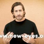 Jake Gyllenhaal Instagram - $23 can change someone’s life today. Go to www.new-eyes.org. #GivingTuesday