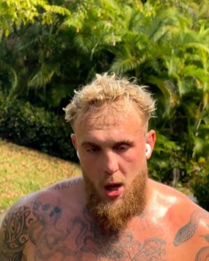 Jake Paul Instagram - In 3 days I fight for the Paul family, for Jutta, for my amazing team, my purpose, and to further change the sport of boxing. This is my most experienced opponent yet but I know this fight will be my sharpest fight. What a camp it’s been. What a year it’s been… 4 straight fights back to back and I’m sharper then ever. I continue to fall more in love with this sport which has given me a new life and light. Boxing, I owe you everything.. including Ryan Bourland’s head top. See y’all at the open workout tn. @mostvaluablepromotions