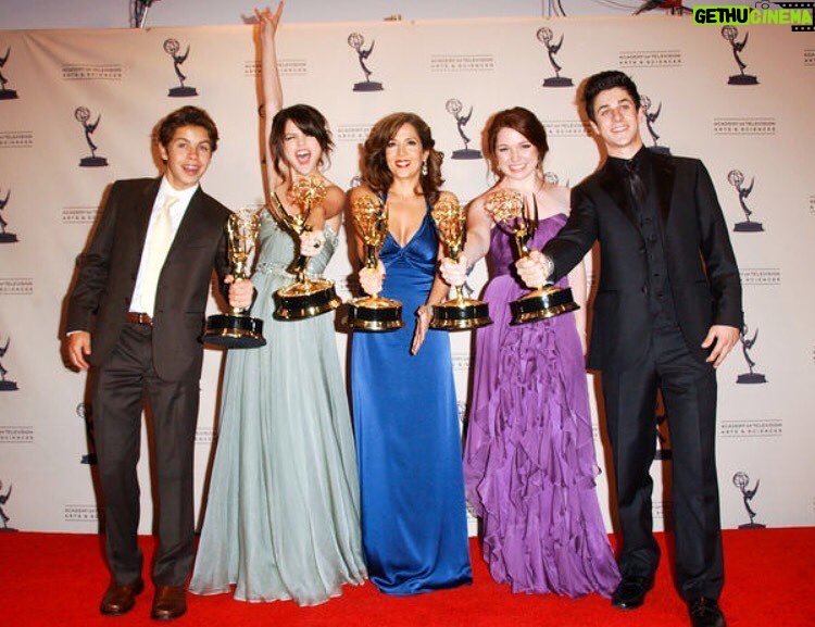 Jake T. Austin Instagram - In honor of the 68th annual #emmys this weekend, here's a major throwback to when the cast of Wizards won! #tbt