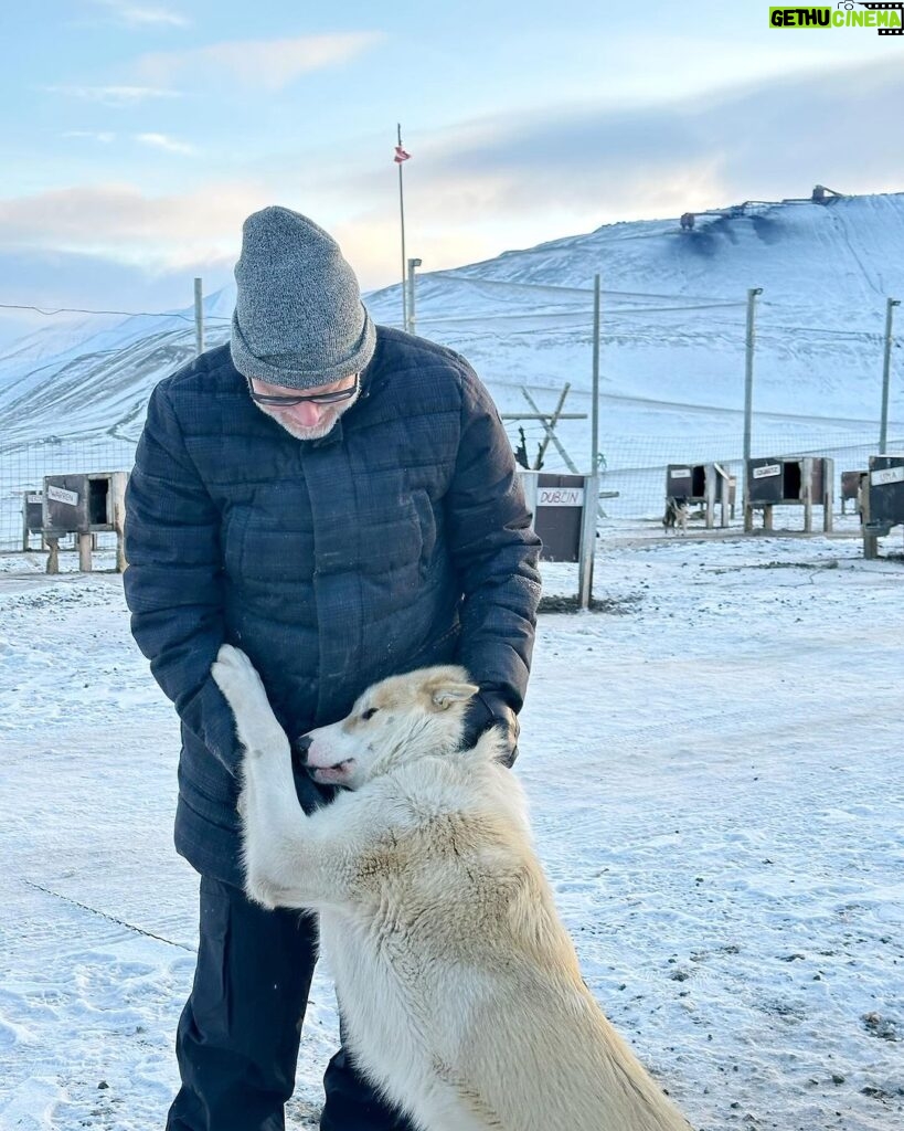 James Gunn Instagram - Friends are everywhere. Svalbard,Norway
