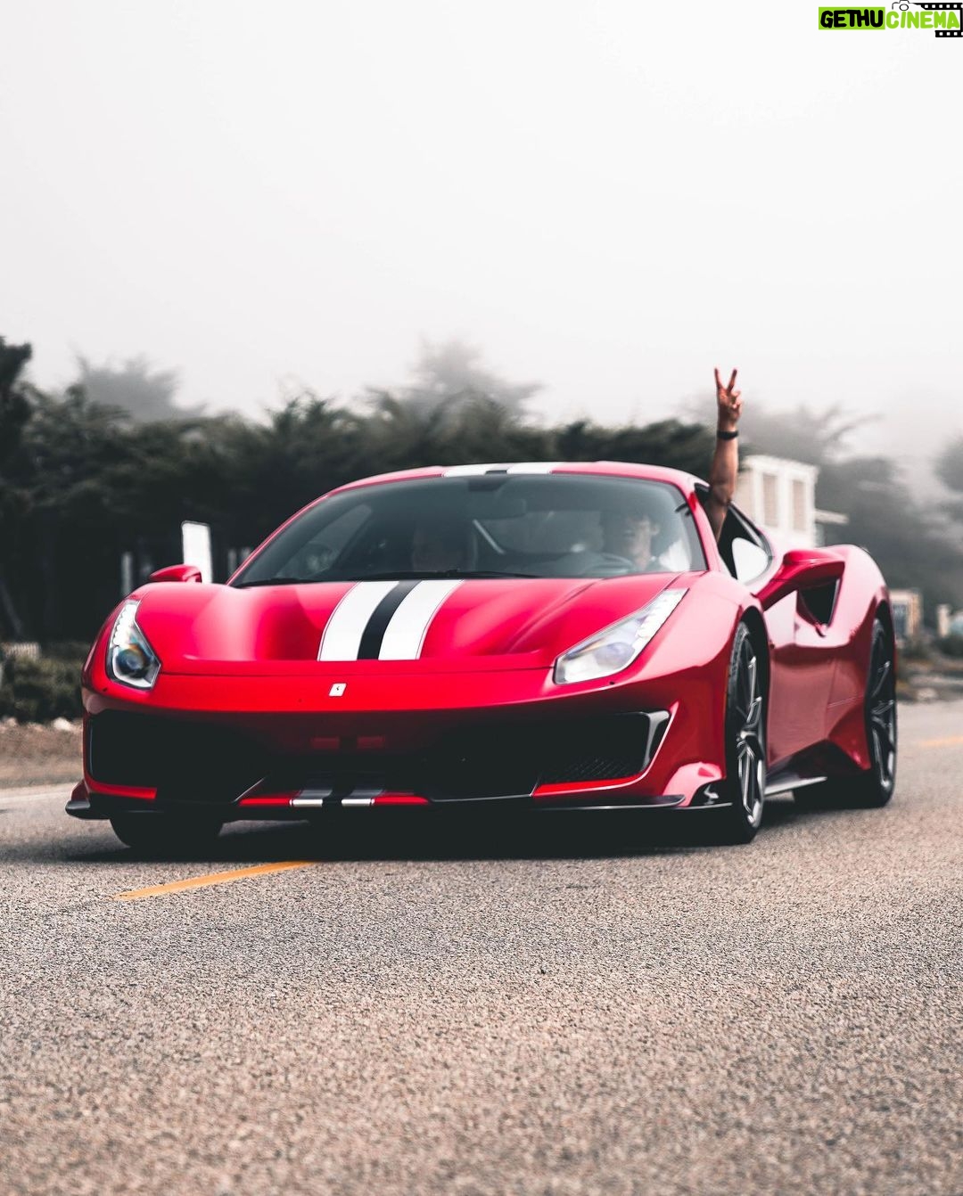 James Marsden Instagram - That’s it for Monterey Car Week! Thank you @ferrariusa for having us up and looking forward to next year. #pebblebeachconcours #montereycarweek #pista