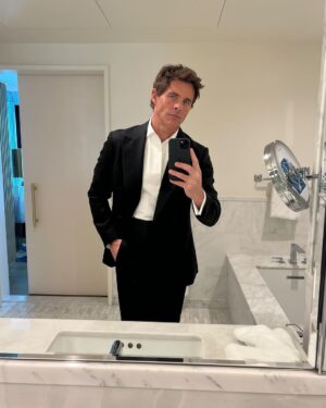 James Marsden Instagram - Awards season wrap up, 2024!
Thank you @televisionacad and @criticschoice @goldenglobes and @americanfilminstitute 
Grateful for the recognition. 

Styling by @ilariaurbinati 
Grooming by @davestanwell 

@lamer 
#lamerpartner