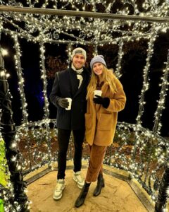 James Maslow Instagram - You light up my life 🎄✨🕎