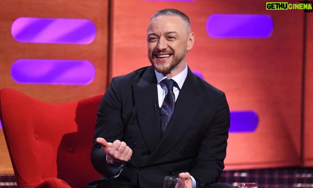 James McAvoy Instagram - Tonight on the @thegrahamnortonshowofficial 10.35 on @bbc talking about Cyrano de Bergerac and My son. Lovely suit by @giorgioarmani and grooming by the lovely @tarahmakeup