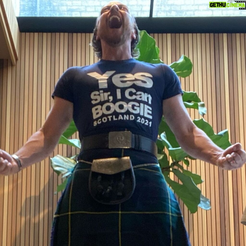 James McAvoy Instagram - Let’s go @scotlandnationalteam