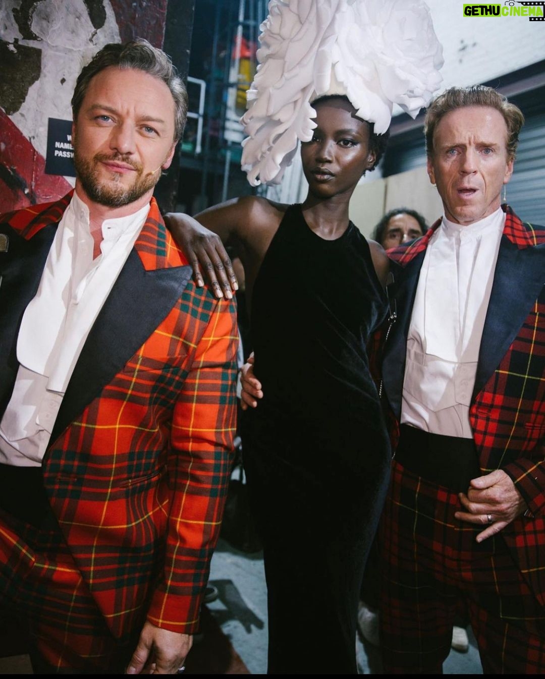 James McAvoy - 160.7K Likes - What an honour to step onto the stage at the theatre royal Drury lane and support the performing arts in London. @britishvogue @voguemagazine earned over 2.5 million pounds for the performing arts because of this event and im delighted to have been a small part of it. I even got to meet @littlesimz after going on about her so much on stage. #vogueworld thanks to @tarahmakeup as always for the lovely grooming. And to @nathalieeleni_beauty for the Lisa Glam.once again thanks to @dunhill for the exceptionally lovely suit. (I’m my humble opinion) #vogue #theatre #westend #supportthearts