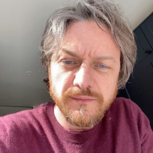 James McAvoy Instagram - India needs help. You can help...donate what you can if you can.  Link to just giving page in my Bio. 
@daivikfoundation 

Link for fundraiser : 
https://www.justgiving.com/crowdfunding/daivikfoundation2021?utm_term=bxPnBwpb4