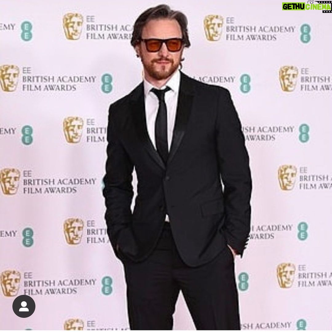 James McAvoy - 385.5K Likes - Nice to be out in a suit and unnecessary sunglasses. Posing it up at @bafta tonight. Presenting the @ee rising star award. Thanks for the lift @audiuk and thanks @lisalibs for the @dbeyewear specs. Ooh and thanks @tarahmakeup for the lovely grooming.