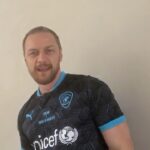 James McAvoy Instagram - I’m playing in eSoccer Aid on Saturday! 🎮⚽ @SoccerAid for @unicef_uk have teamed up with @EASPORTSFIFA to help reduce the impact of coronavirus on children’s lives Info here 👉 www.socceraid.org.uk/esoccer-aid LINK IN BIO.