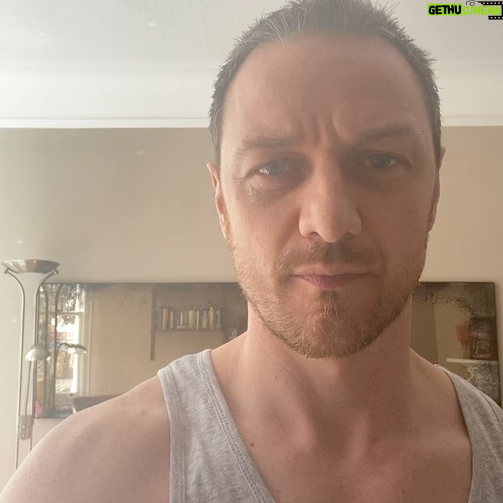 James McAvoy - 217.2K Likes - #masks4nhsheroes #masksfornhsheroes #dhl #zencargo #thankyounhs #stayhome