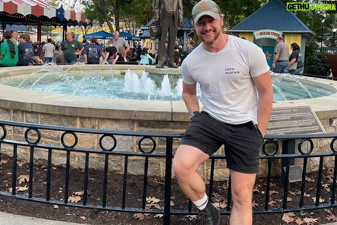 James McAvoy - 173.1K Likes - What a great day at @hersheypark …massive thanks to Mack and Hector for showing us around and generally being great people. The entire crew had a blast!!!!
#themepark #halloween #darknightshersheypark