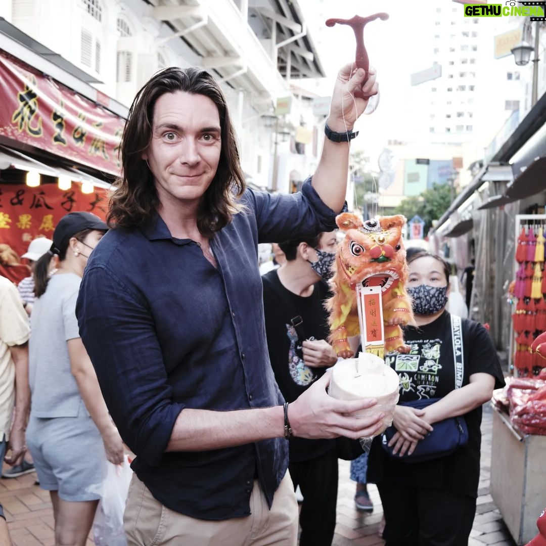 James Phelps Instagram - Just taking my lion for a walk... Fantastic Friends Season 2 is well underway, weve had a great time in Singapore with our onscreen Dad - Mark Williams. Lots of laughs as always. This season is going to be wicked! #travel #Singapore #lionwalking #FantasticFriends 🇸🇬 Singapore, Singapore