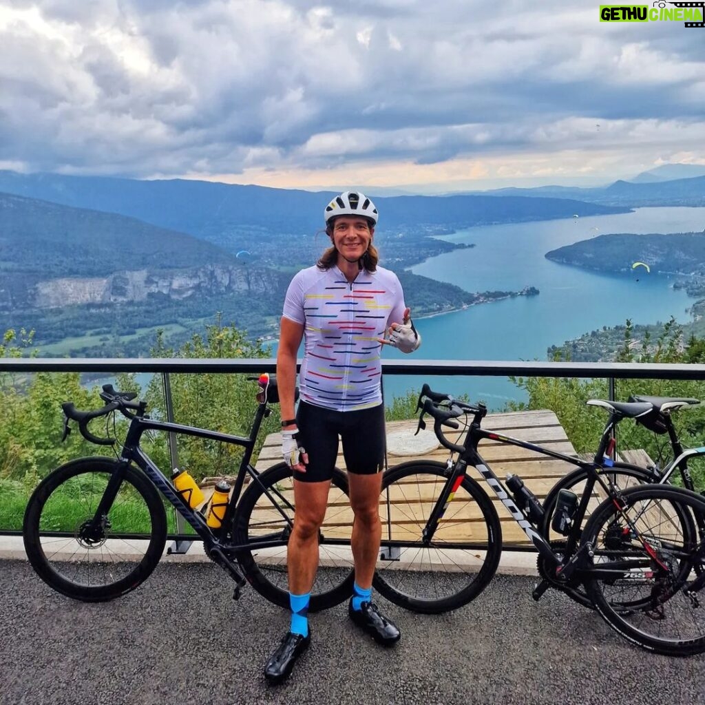 James Phelps Instagram - Day one done! This weekend I'm joining a few guys and girls in the French Alps to raise money for @thameshospice And a huge thanks to the guys at @maviccycling for making me look great on the cols and for tuning my bike fir the trip. https://www.justgiving.com/campaign/BMC2022 #Mavic #BigMountainChallenge #Thameshospice. Col de la Forclaz