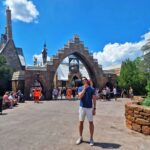 James Phelps Instagram – “I wonder if here, I can get up to no good?” 

Huge thanks to @universalorlando for having me today, making sure the staff at WW are still working hard, having a duff and trying (a few times) the BEST new coaster ever!
#universalstudios #universalorlando #wizardingworldofharrypotter #jurassicworld Universal Studios, Orlando . Florida
