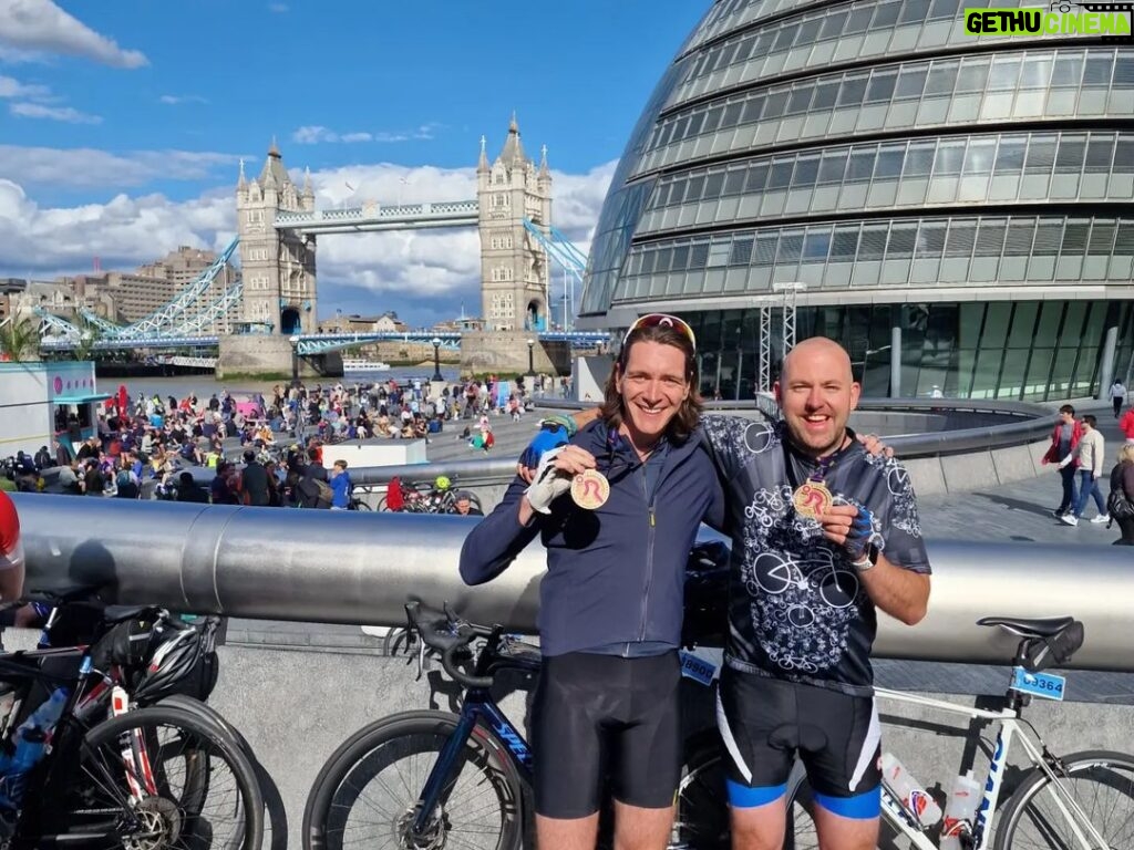 James Phelps Instagram - RideLondon ✔️ 100 miles (and a bit) today, it was so muck fun. I love cycling and today reaffirmed my fondness for it. 3 years ago I couldn't ride 5 miles without stopping. Thank you everyone who cheered us on along the way. Thanks to @_photography6 for the laughs along the way. @ridelondon you were awesome. 🚲😎🤙#cycling #cantfeelmybumnow #happySunday London, United Kingdom