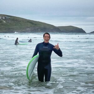 James Phelps Instagram - Learn to surf ✔
Something I've always wanted to know how to do is to stand up and ride a wave. Plenty of wipe outs but eventually got it. I can completely see why do many do this amazing sport. 
Thanks to Phil & Graham for a fun trip and thanks to Jenny for teaching us. 
🌊🏄‍♂️🤙
#surfing #learntosurf #SoPitted
