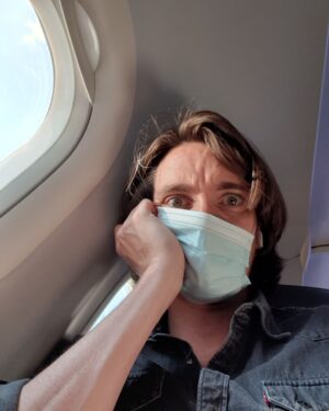 James Phelps Instagram - Turns out there was a very grumpy baby behind me on the flight #awholehourhewentfor #prayforhisparents #stoppedwhenwelanded #travelling 🙈😂🔊🔇