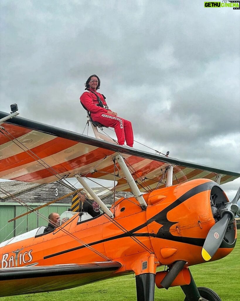James Phelps Instagram - Standing room only onboard... I was lucky enough to take part in the @dofeuk and @hopehousetygobaith charity wingwalking day. 2 amazing charities. Well done everyone else who took part. Big thank you to Anthony for such a great day...and thanks to @freddieburns for my great pics On a side note, I can not recommend Wingwalking enough, it was so much fun! ✈🚶‍♂🤙😁 Aerosuperbatics WingWalkers