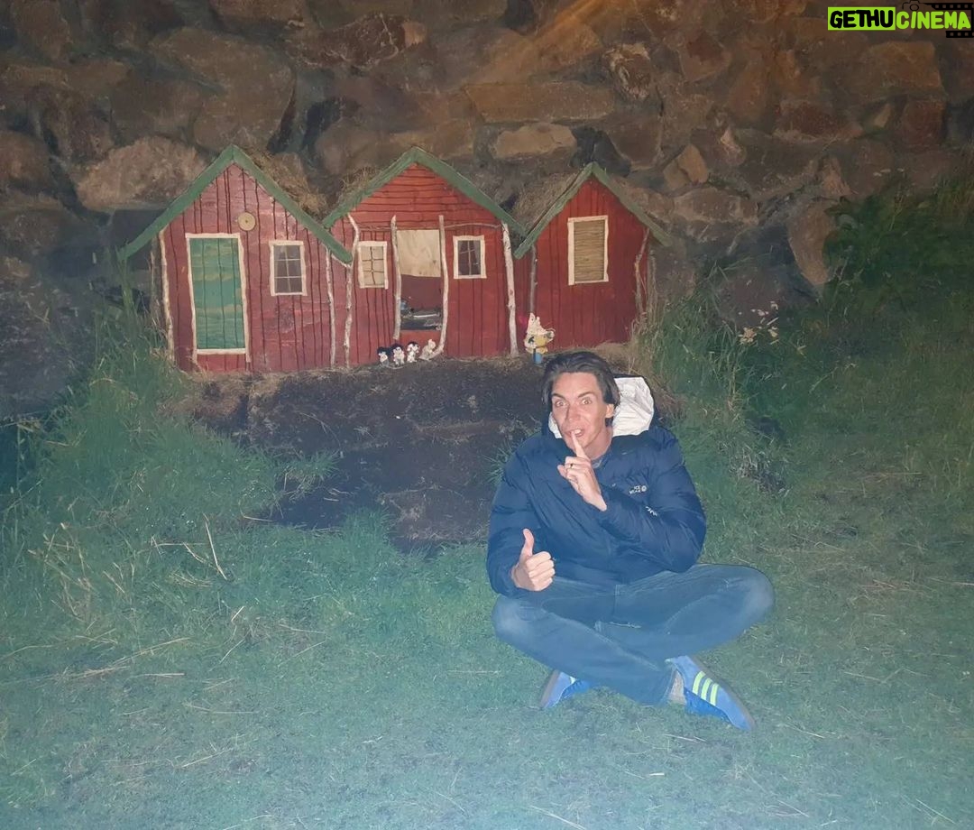 James Phelps - 526K Likes - New album dropping soon.... only joking.
Back after an amazing trip for a upcoming episode of the travel show @oliver_phelps & I are working on. This time our little sis @thisisbwright joined us in Iceland. I'm sure we ticked more than a few bucket list things off this week.
We had some amazing moments and can't wait to show you them all. But as a country I need to say a HUGE thank you to Iceland, everyone we met were fantastic and as a country it really is one of the most beautiful places on the planet. 🇮🇸