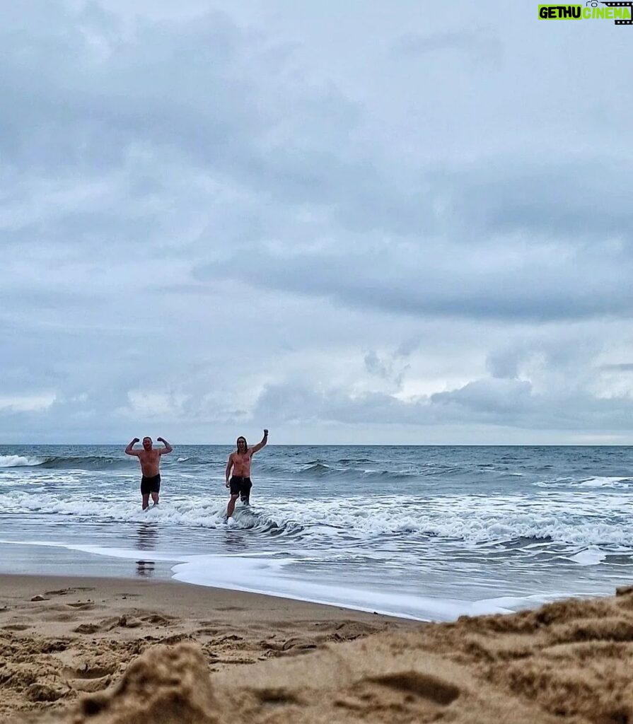 James Phelps Instagram - Christmas morning at the seaside means one thing. So my pal Jumbo and I went for a dip. Merry Christmas everyone. I hope you are all have a great day. 🎄🎅🥂🥶