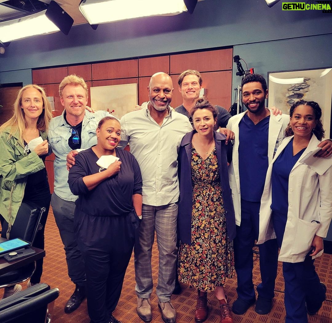 James Pickens Jr. - 136K Likes - The "Best cast anywhere!” Watch the crossover premiere February 24th. Be there or be square! ✌🏾
.
.
#throwbackthursday #greysanatomy #station19 #jamespickensjr