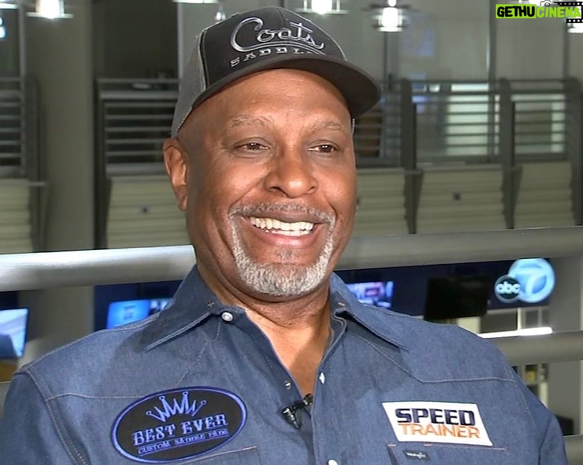 James Pickens Jr. Instagram - Happy Tuesday✌🏾Hope everyone is staying safe. Wishing all a very happy holidays ! . . #leadwithlove #staysafe Los Angeles, California