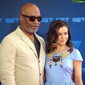 James Pickens Jr. - 33.3K Likes - Thank you People, and @caterinascorsone for repping our Grey’s Family last night @peopleschoice Awards ! Also giving me excuse to throw up this fun photo from a few years back. See you tomorrow night friends ✌🏾