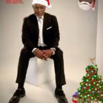 James Pickens Jr. Instagram - A Very Happy Holidays To All ! ✌🏾