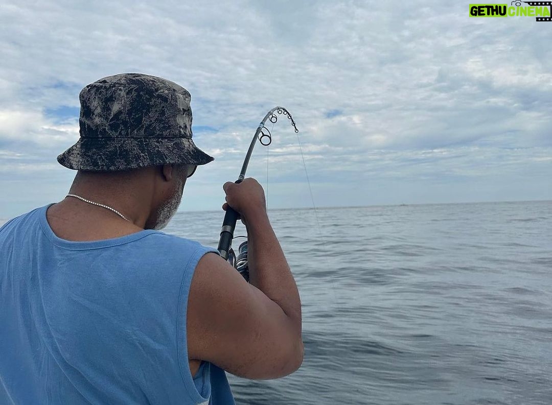 James Pickens Jr. Instagram - Gone fishing… Happy Labor Day Weekend! 😎✌🏾