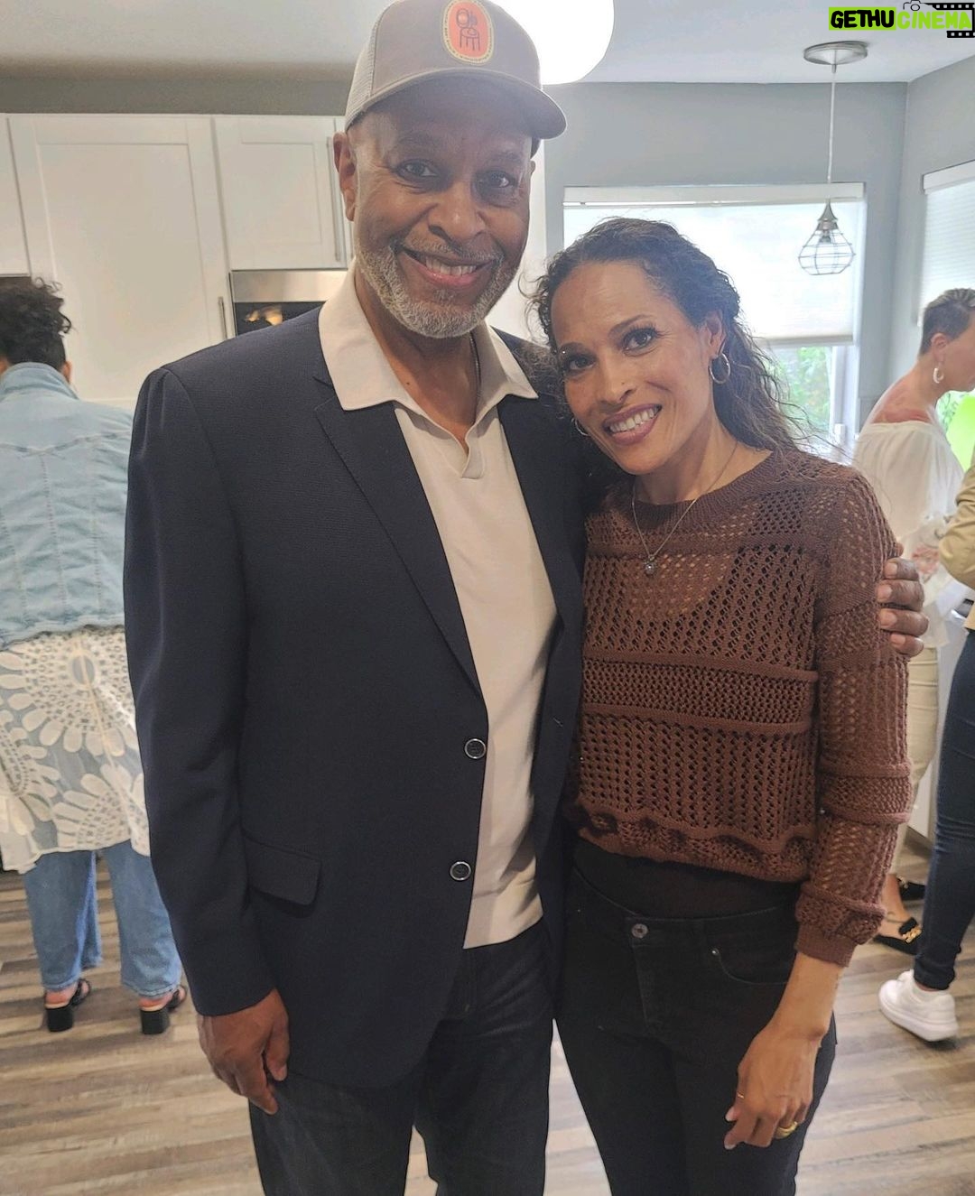 James Pickens Jr. Instagram - Here with Grey’s fan Rashida Ali ✌🏾