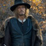 Jamie Campbell Bower Instagram - Full trailer Tomorrow. #horizonamericansaga @kevincostnermodernwest @wbpictures