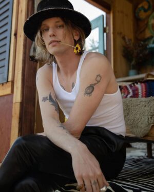 Jamie Campbell Bower Instagram - Shot by @wanda_martin for @foxesmagazine cover. Out now. X
