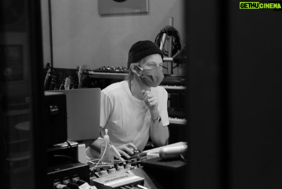 Jamie Campbell Bower Instagram - The Los Angeles sessions. 2021. #intothedark #somewhereintheshadows