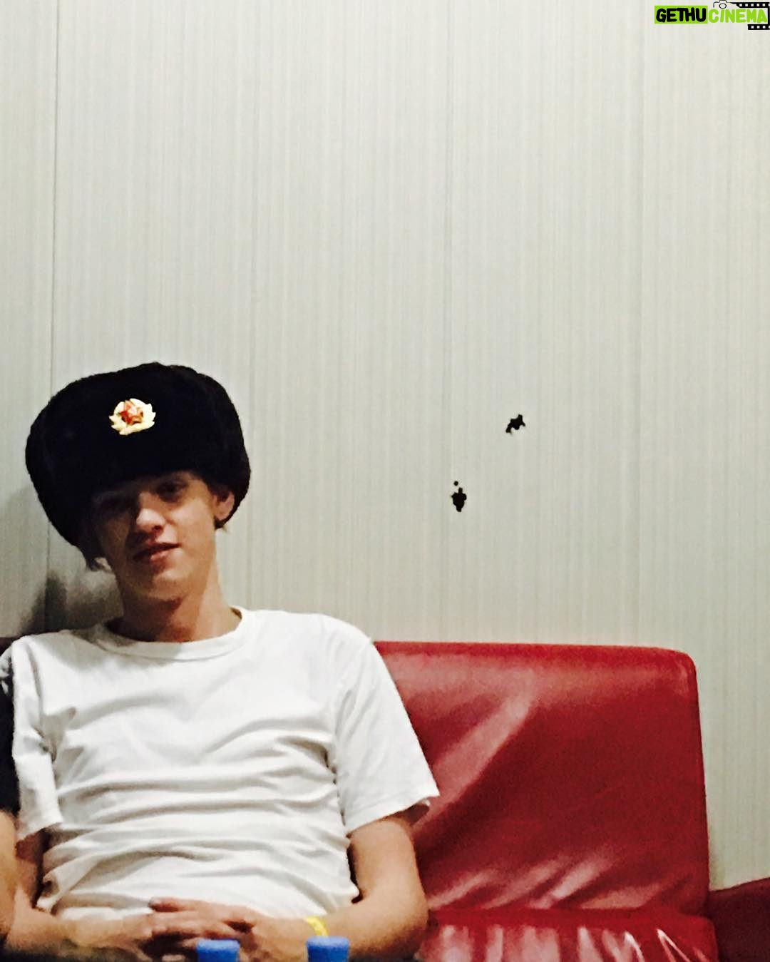Jamie Campbell Bower Instagram - Sam. St Petersburg. @bowersam