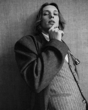 Jamie Campbell Bower Instagram - Grumpy Magazine Cover person.
Available now in Print and Online.
📸 - @jess_farran 
Styling - @charliewardstyles 
Grooming - Sandrine Van Slee