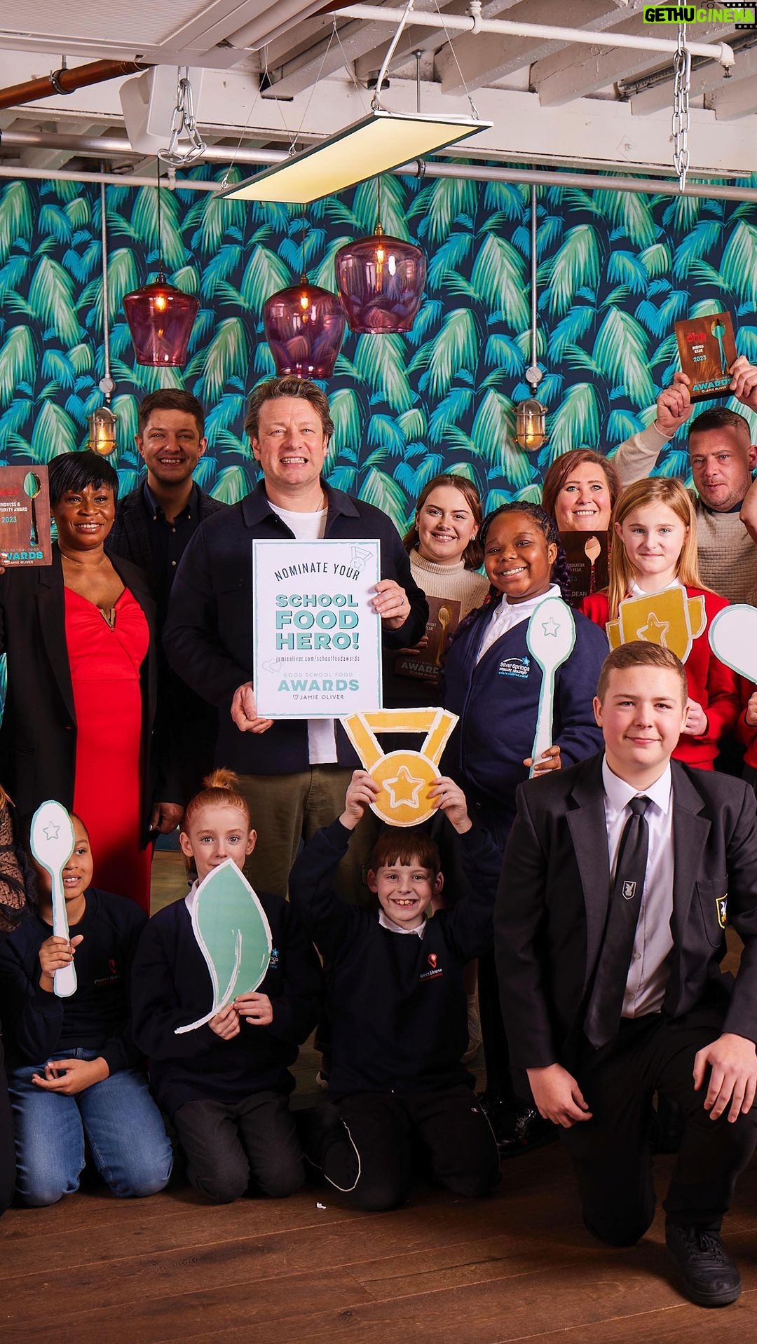 Jamie Oliver Instagram - After the huge success of last year’s Good School Food awards, I’m super proud to let you all know that we’re kicking it off again, sponsored by @tefal.uk !! We know there are many more unsung school food heroes who deserve some big love.....these are the people who go the extra mile to feed our kids good food and teach them about the joy of cooking. Proper legends in my opinion ! Get nominating these heroes now by hitting the link in my bio. Can’t wait to look through all the nominations that come in x x x #GoodSchoolFoodAwards Jamie Oliver HQ