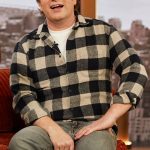 Jamie Oliver Instagram – @jamieoliver shares a cautionary tale about cooking naked! 🤣