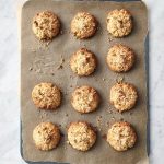 Jamie Oliver Instagram - The smell of freshly baked cookies in the house always puts a smile on my face !! They’re easy to make only need minimal oven time and use just a handful of store-cupboard ingredients (meaning they’re on the cheaper side too) ! It’s a really great little baking project to do with the kids to keep them busy this weekend. Link in my bio for loads of different recipes x x #cookies #baking #weekendvibes