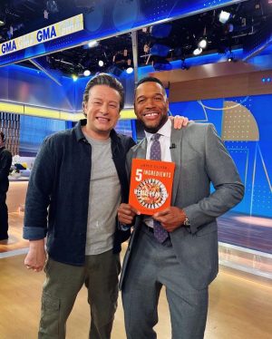 Jamie Oliver Instagram - ❤️ NYC.....thanks everyone for having me what a week. So great to see so many familiar faces and meet so many new people too. Big love to the Big Apple ! X x x